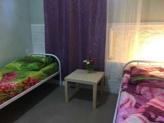 Гостиница Comfy Hostel Краснодар Двухместный номер с 2 отдельными кроватями-6